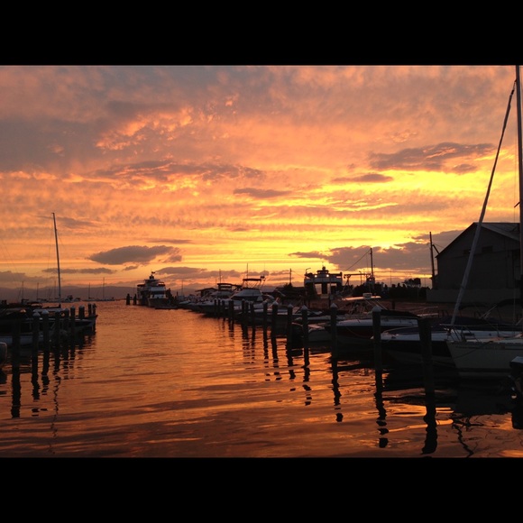 Meet your Posher, D - Picture 1 of 1